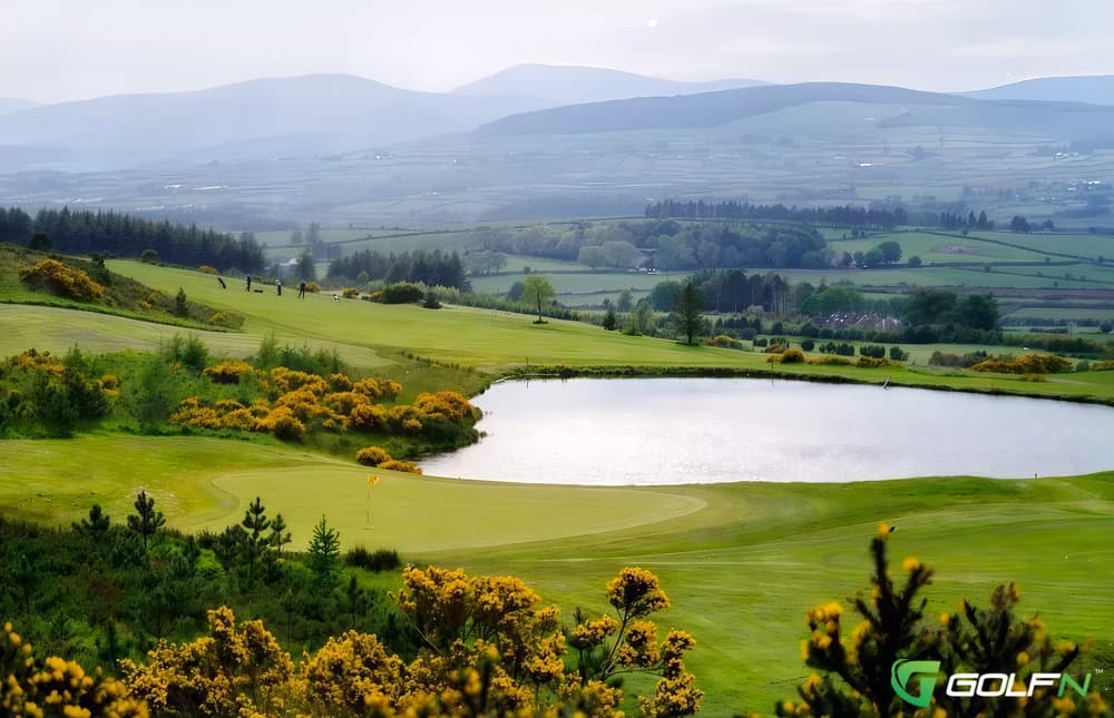 Roundwood Golf Club in Newtownmountkennedy, Wicklow โ public, 18-hole golf course