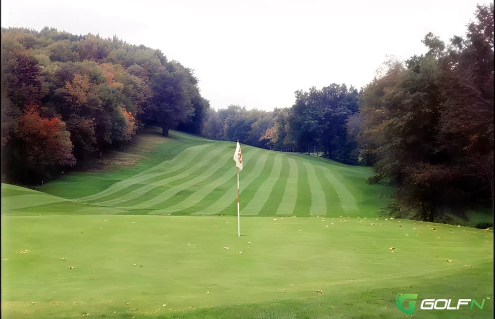 I-Wish Country Club ~ Left in Chilgok-gun, Gyeonggido β 9-hole golf course, designed by James Harrison
