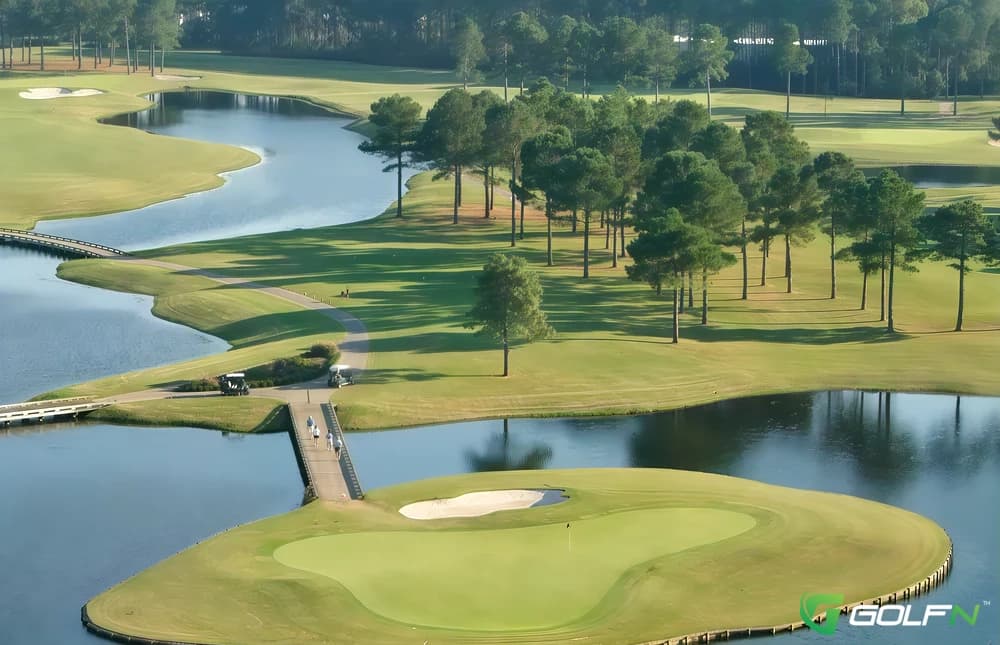 Man O' War Golf Club in Myrtle Beach, South Carolina — public, 18-hole golf course, designed by Dan Maples (1996)
