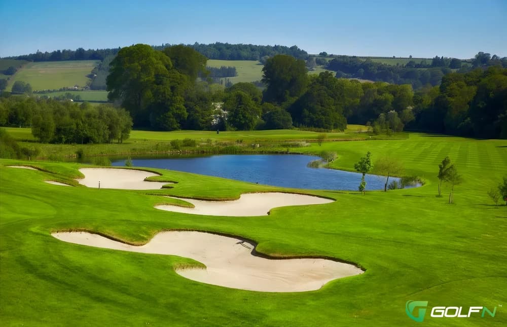 Bunclody Golf And Fishing Club in Bunclody, Wexford โ private, 18-hole golf course, designed by Jeff Howes (2009)