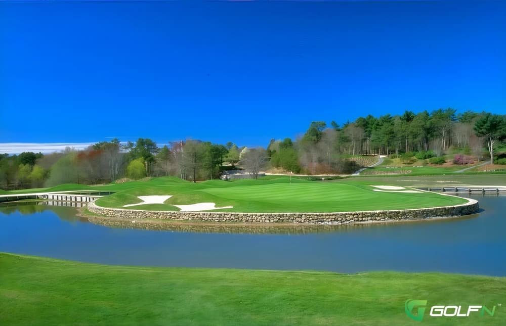Bog - Willowbend in Mashpee, Massachusetts — private, 27-hole golf course, designed by Dr. Michael Hurdzan