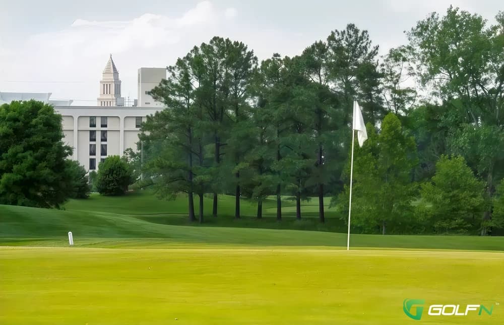 Belle Haven Country Club in Alexandria, Virginia — private, 18-hole golf course, designed by Leonard Macomber