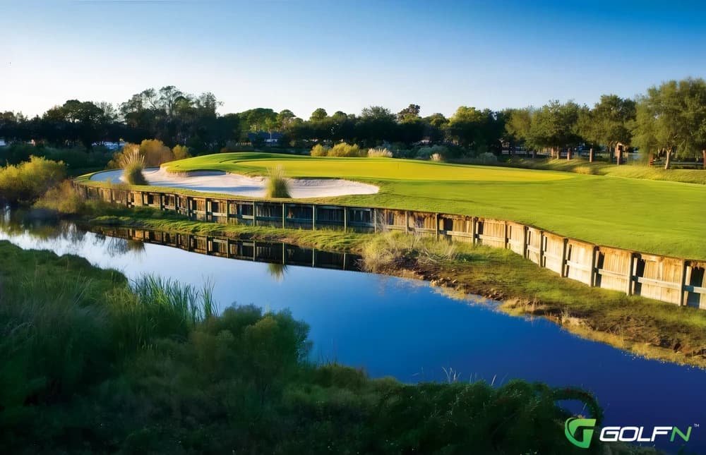 North -Innisbrook Resort South Course in Palm Harbor, Florida — private, 18-hole golf course, designed by Larry Packard