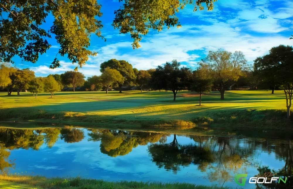 Canyon Creek Country Club in Richardson, Texas — private, 18-hole golf course, designed by Press Maxwell (1963)