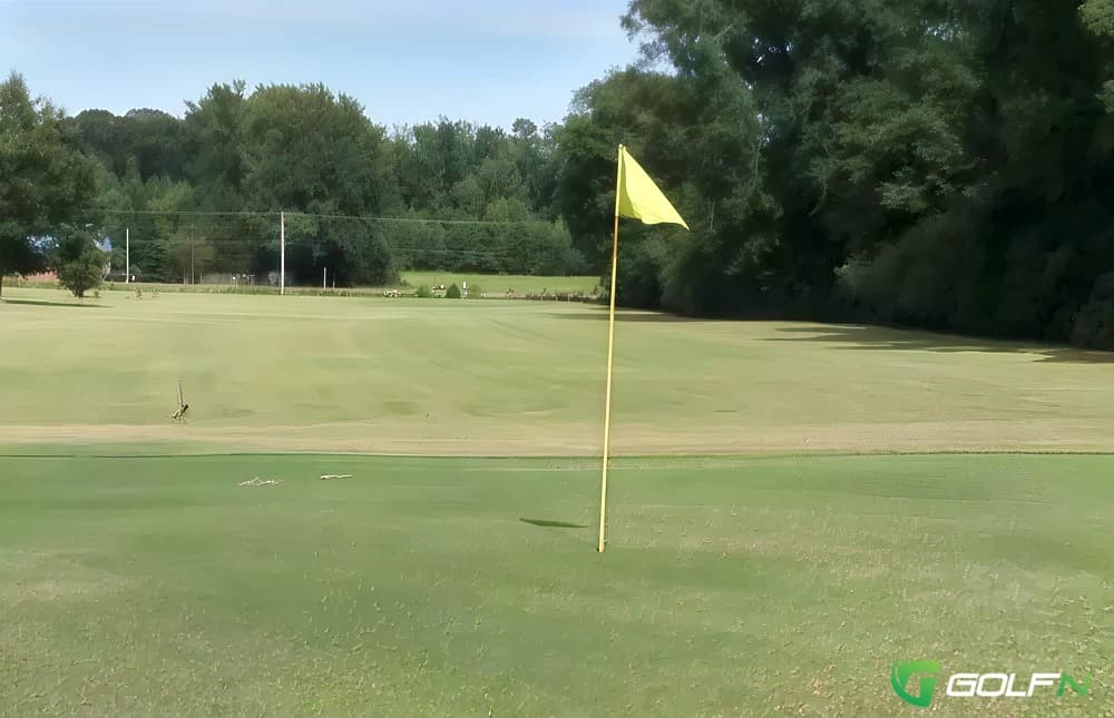 Holmes County Country Club in Lexington, Mississippi — private, 9-hole golf course