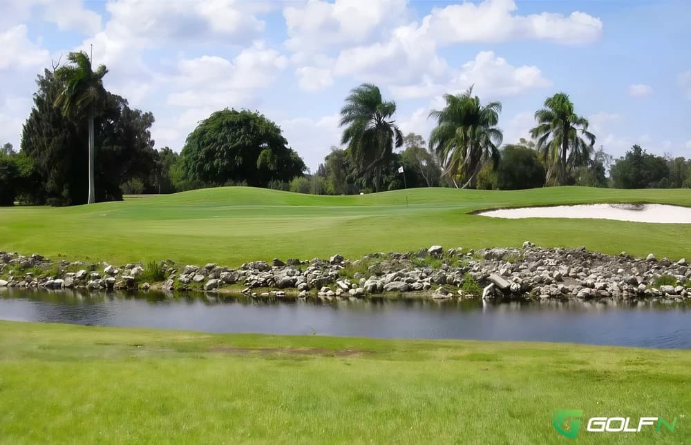 West - Orangebrook Golf & Country Club in Hollywood, Florida — public, 36-hole golf course, designed by A. J. Ewing (1959)