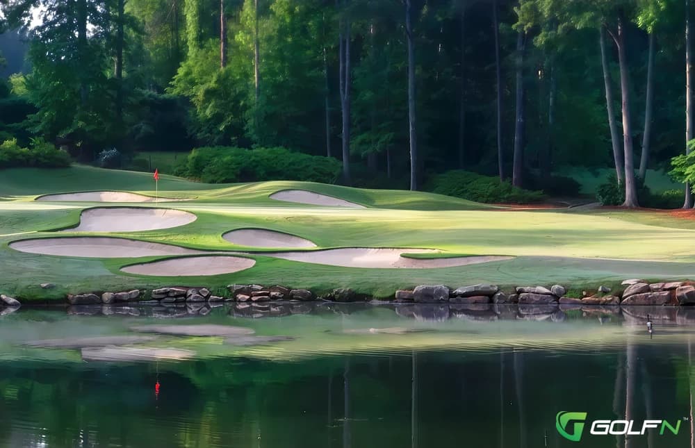 St. Marlo Country Club in Duluth, Georgia — public, 18-hole golf course, designed by Denis Griffiths (1995)