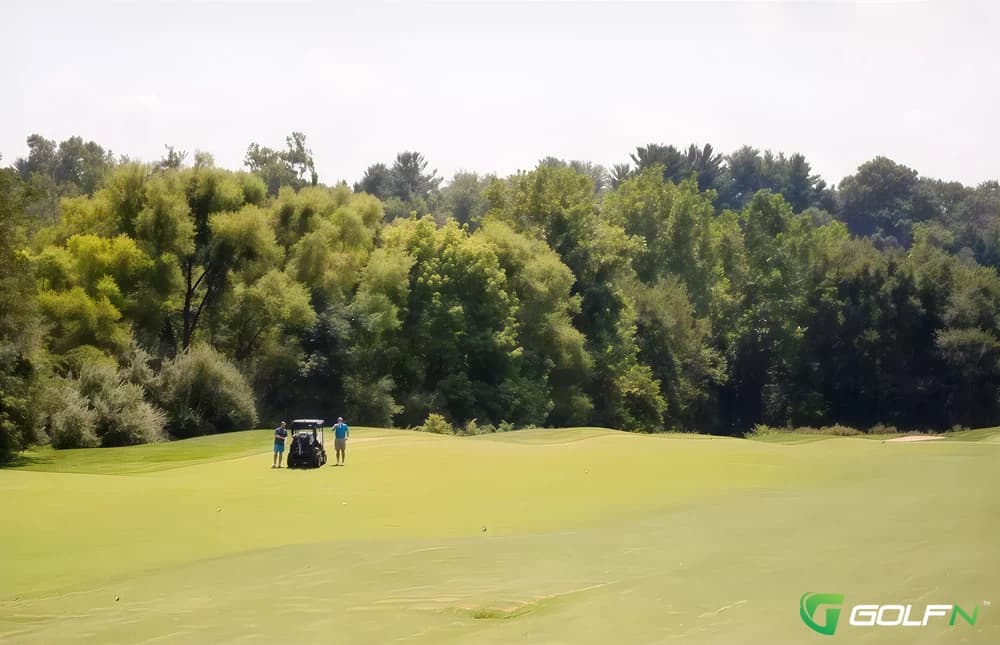 Fairway Hills Golf Club in Columbia, Maryland — public, 18-hole golf course, designed by Ron Prichard
