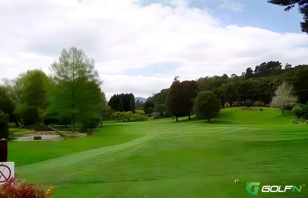 Paeroa Golf Club in Paeroa, Waikato β public, 18-hole golf course