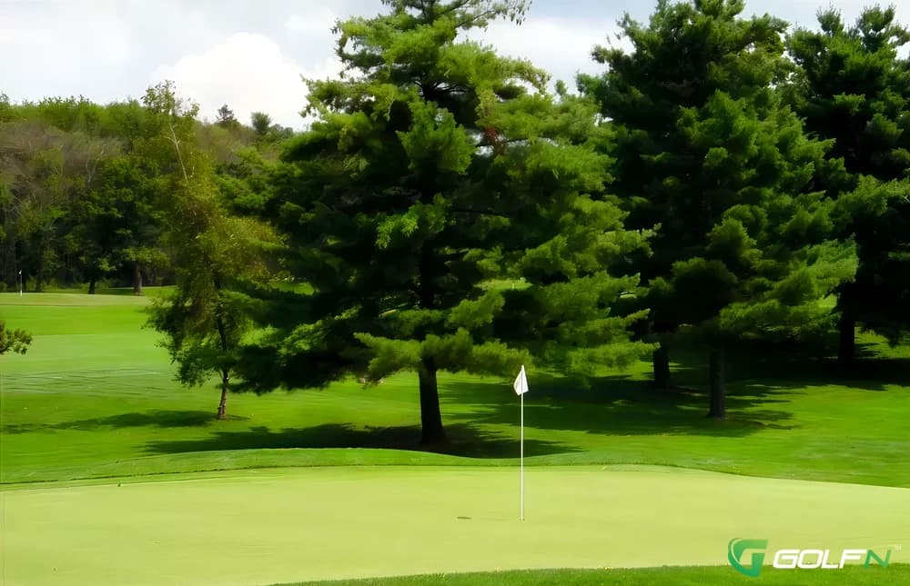 Avalon Field Club At New Castle in New Castle, Pennsylvania — semi-private, 18-hole golf course, designed by A. W. Tillinghast (1923)