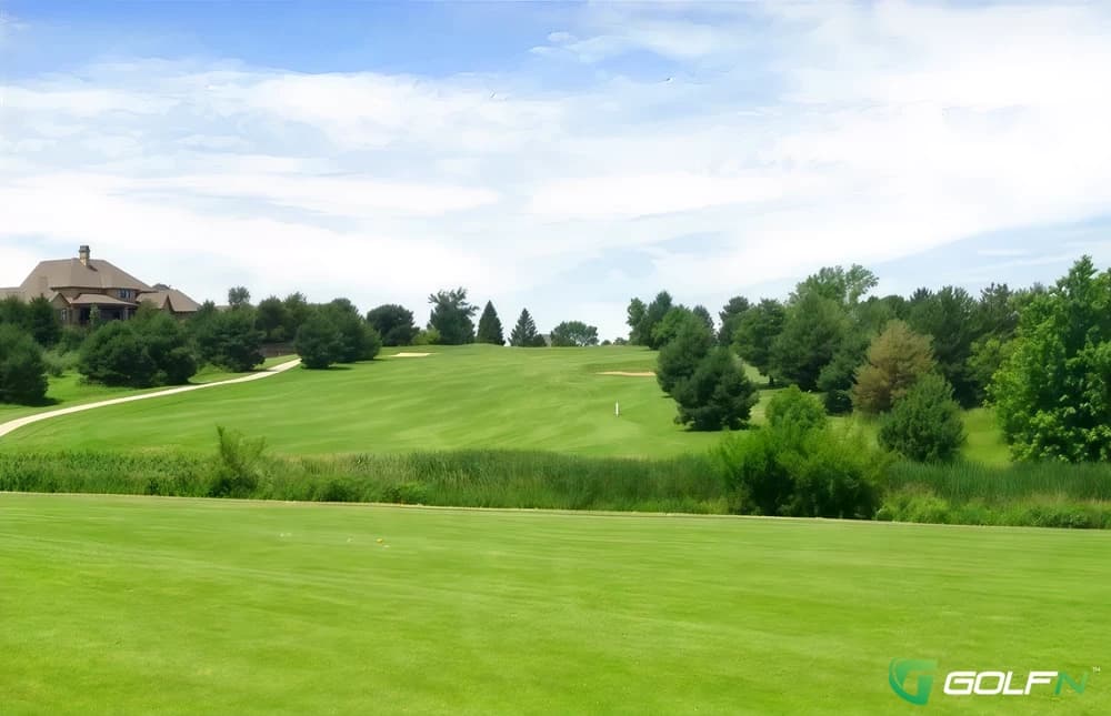Red - Numark Golf Course in Lincoln, Nebraska — public, 27-hole golf course, designed by Larry W. Flatt (1993)