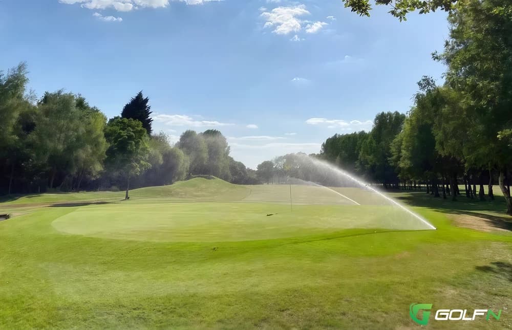 Birchwood Golf Club in Birchwood, England — semi-private, 18-hole golf course