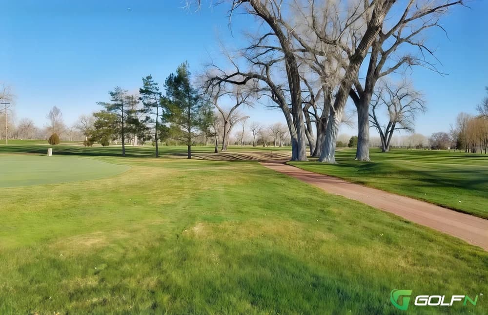 Riverview Country Club in Scottsbluff, Nebraska — public, 18-hole golf course