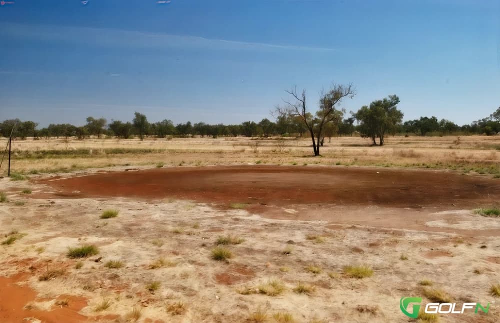 Halls Creek Golf Club in Halls Creek, Western Australia β public, 9-hole golf course