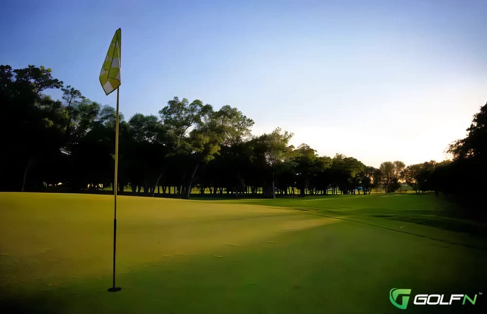 Creel Bay Golf Course in Devils Lake, North Dakota — public, 18-hole golf course, designed by Mike Morely