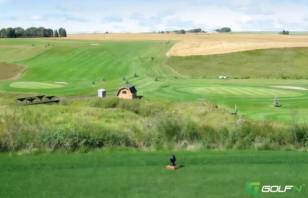 Beaver Dam Golf Course & Rv Resort in Madden, Alberta — public, 18-hole golf course