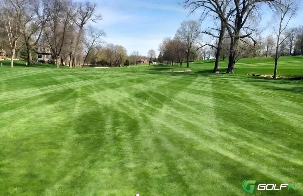 Elmwood Country Club in Marshalltown, Iowa — private, 18-hole golf course, designed by Tom Bendelow (1921)