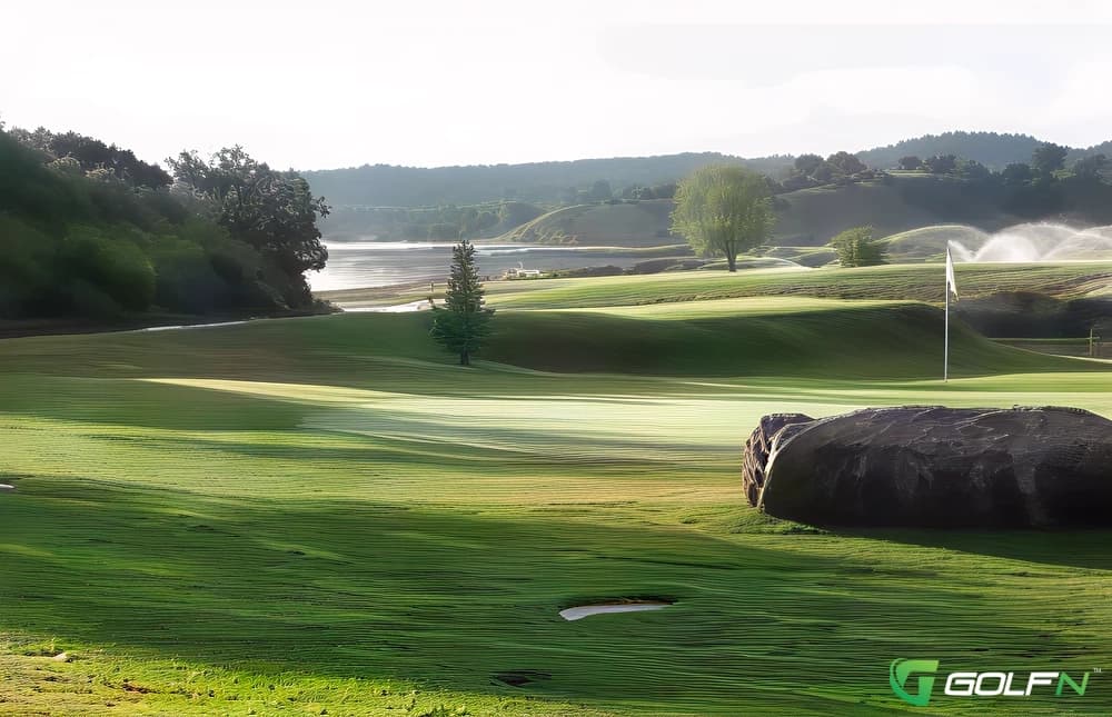 Durham Golf & Driving Range in Oshawa, Ontario — 9-hole golf course