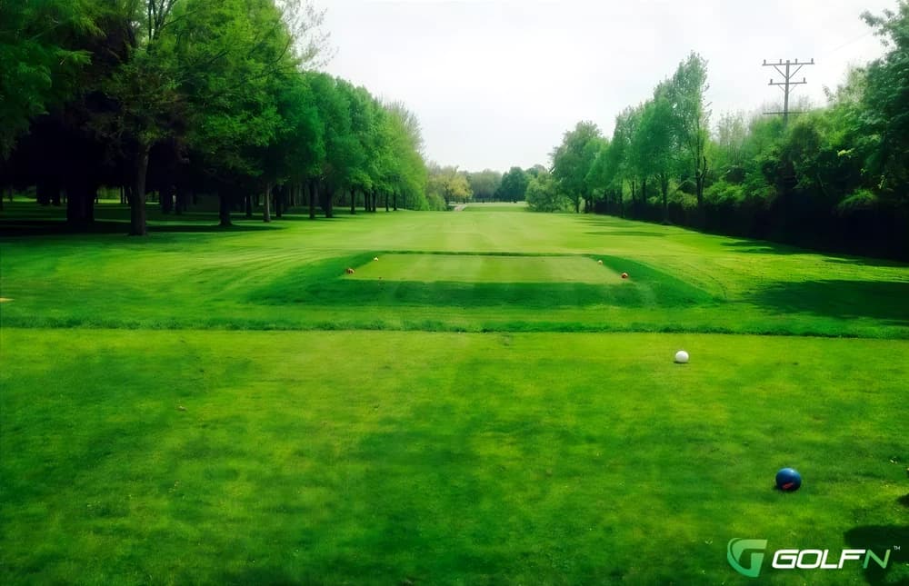 Washington Park Municipal Golf Course in Kenosha, Wisconsin — public, 9-hole golf course