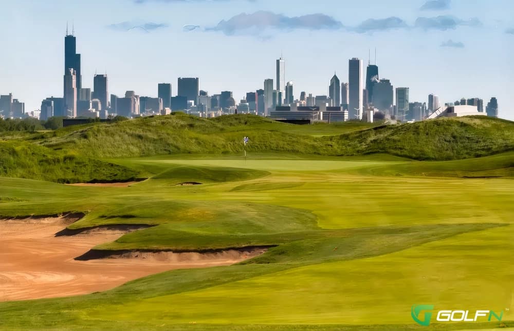 Port - Harborside International Golf Center in Chicago, Illinois — public, 36-hole golf course, designed by Dick Nugent (1995)