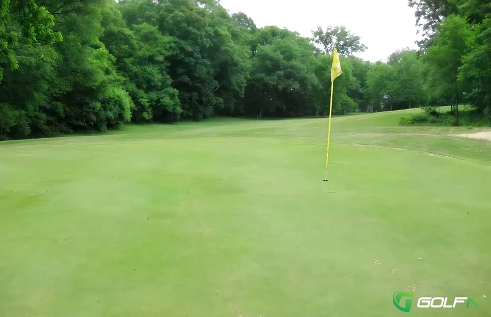 Woodbrier Golf Course in Martinsburg, West Virginia — public, 9-hole golf course