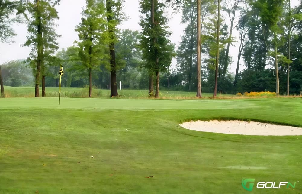Saint Paris - Lakeland Golf Course in Saint Paris, Ohio — public, 18-hole golf course, designed by Barry Serafin (2002)