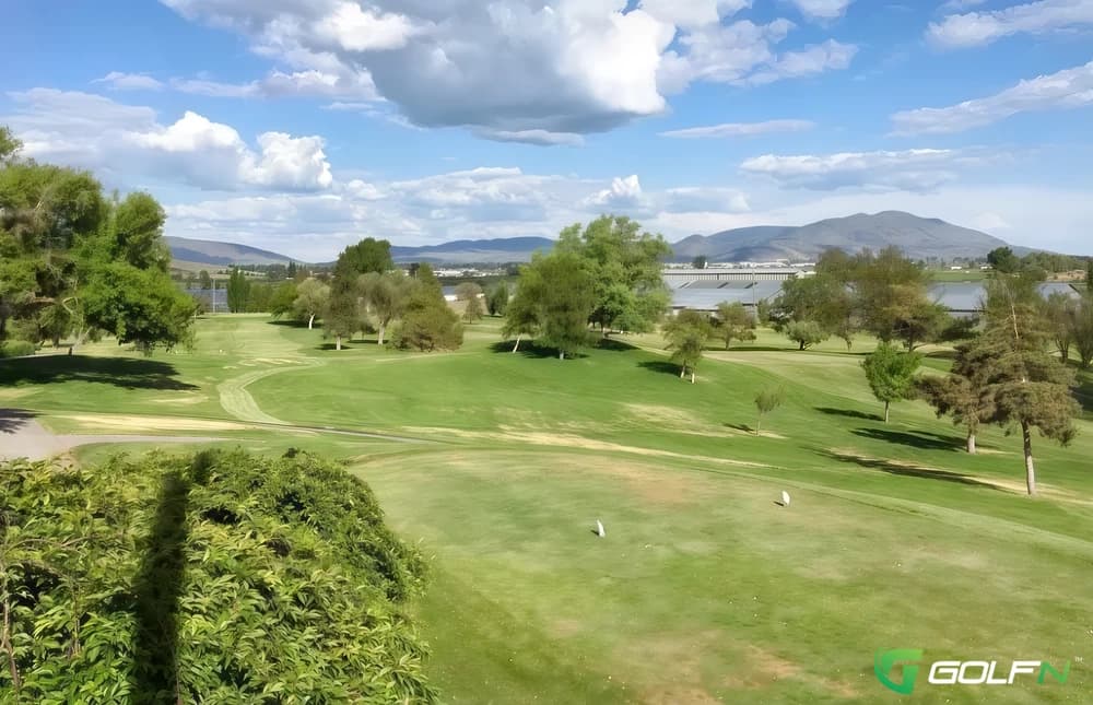 Reames Golf & Country Club in Klamath Falls, Oregon — private, 18-hole golf course, designed by H. Chandler Egan (1925)