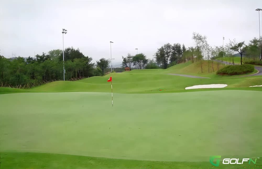 Eastern Country Club in Pohang-si, Gyeongsangbugdo β public, 9-hole golf course