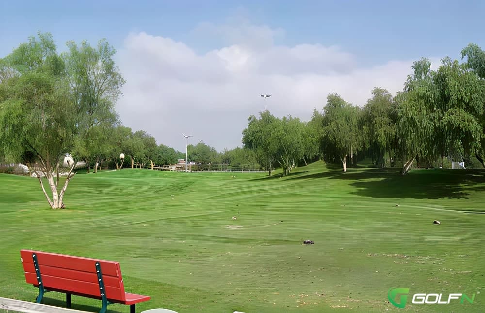 Van Buren Golf Center Day Course in Riverside, California — public, 18-hole golf course, designed by Murray Nonhoff