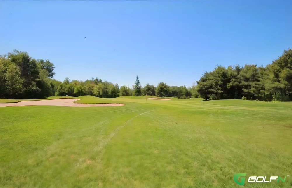 2 - Golf Les Quatre Domaines in Mirabel, Quebec — public, 36-hole golf course, designed by Graham Cooke (1999)