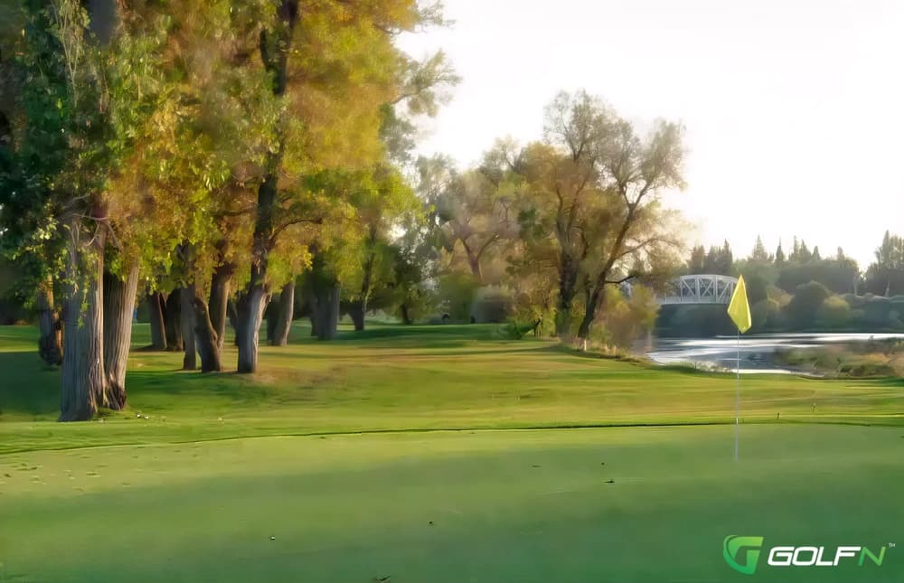 Campus Commons Golf Course in Sacramento, California — public, 9-hole golf course