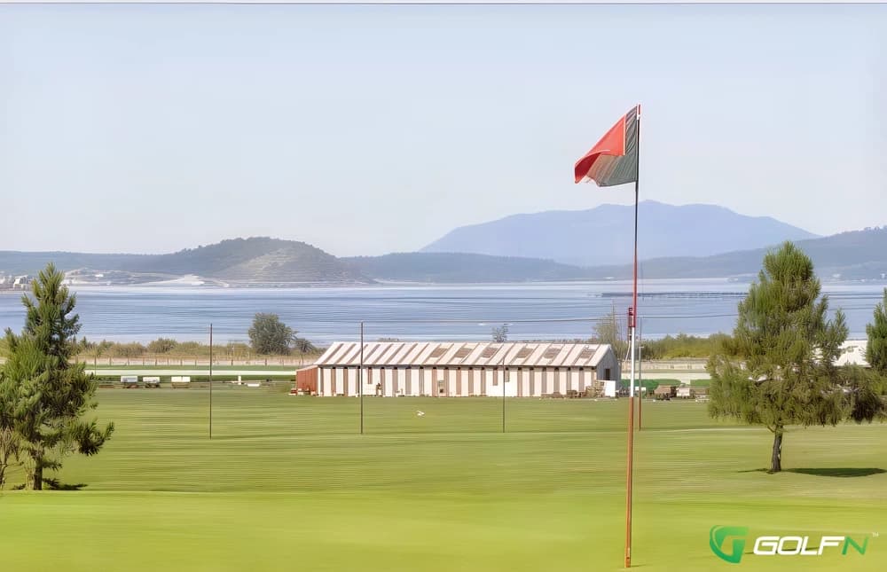 Swinomish Golf Links in Anacortes, Washington — public, 18-hole golf course, designed by Rod Turner
