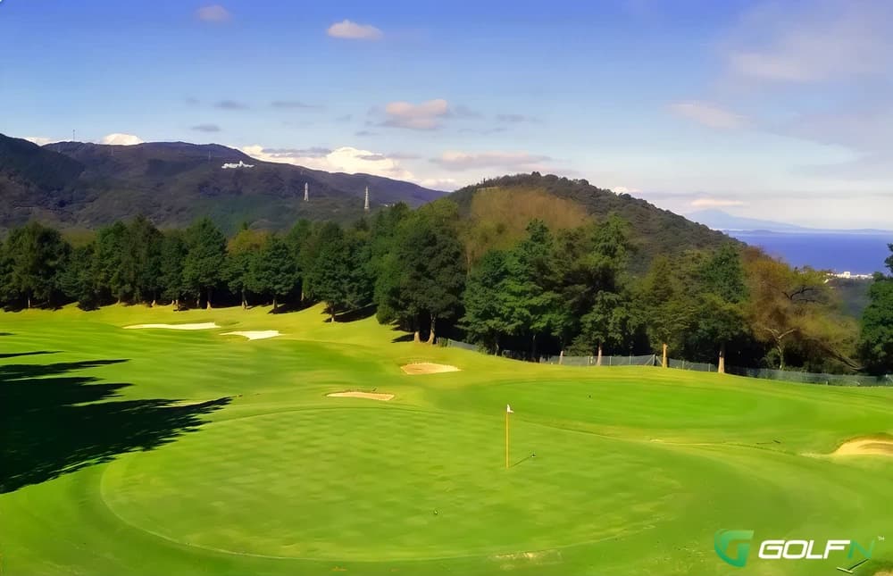 Hiver - Montvert Country Club in Pocheon-si, Gyeonggido β semi-private, 36-hole golf course