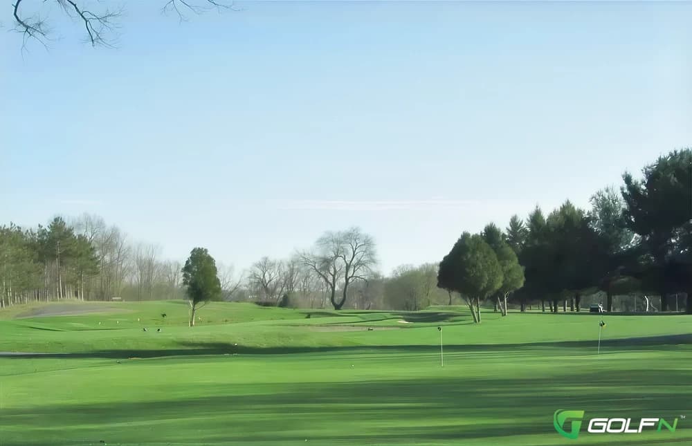 Van Schaick Island Country Club in Cohoes, New York — private, 9-hole golf course