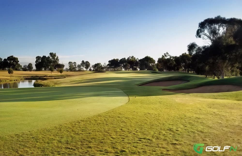 East - Rich River Golf Club in Moama, New South Wales — resort, 36-hole golf course, designed by Peter Thomson (1998)