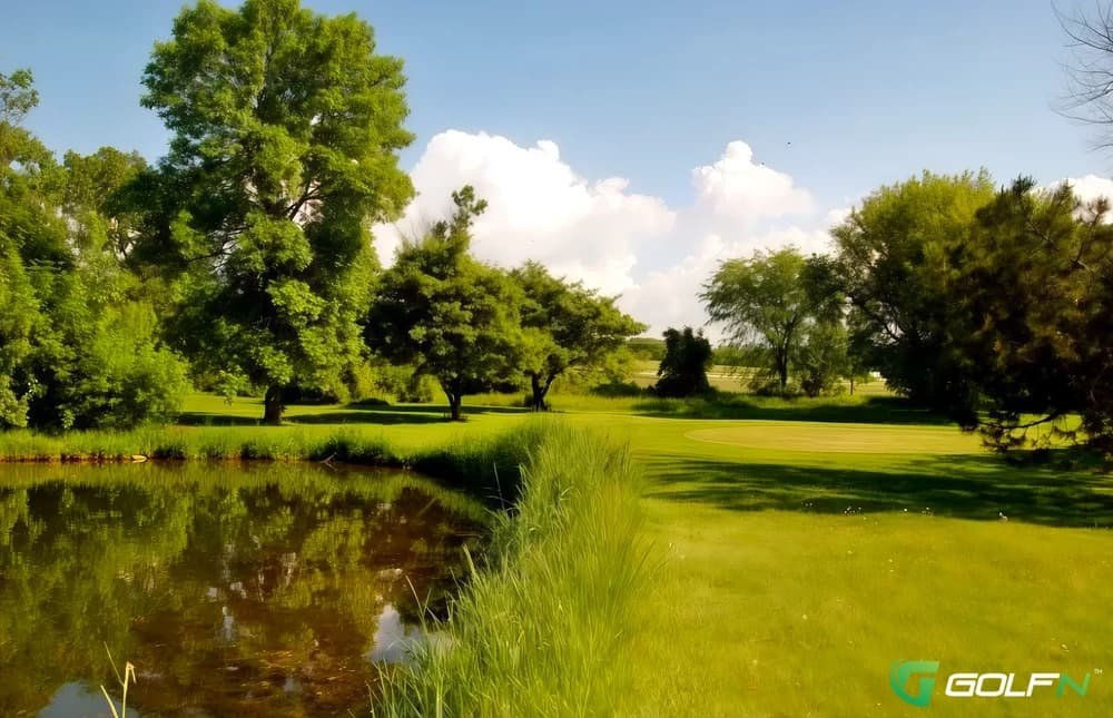 Thornbrook Golf Course in Fond du Lac, Wisconsin — public, 9-hole golf course, designed by Billy Casper