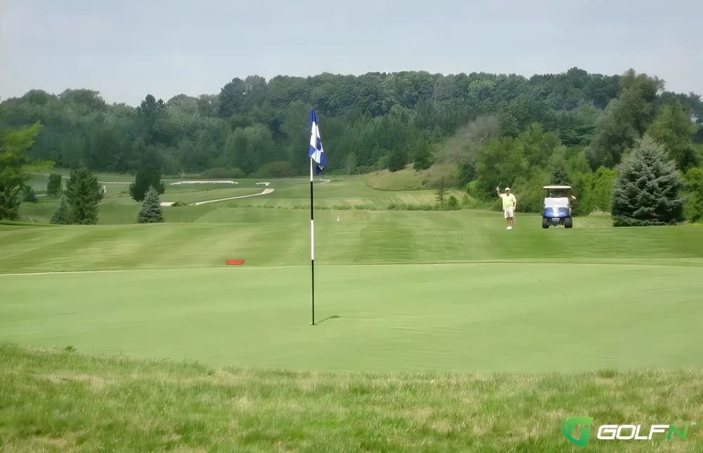 Fescues Edge Golf in Scotland, Ontario — semi-private, 18-hole golf course