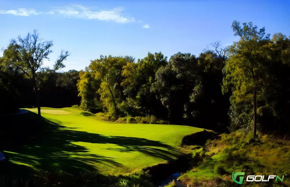 Sycamore Ridge Golf Course in Spring Hill, Kansas — public, 18-hole golf course, designed by Baxter Spann (2000)