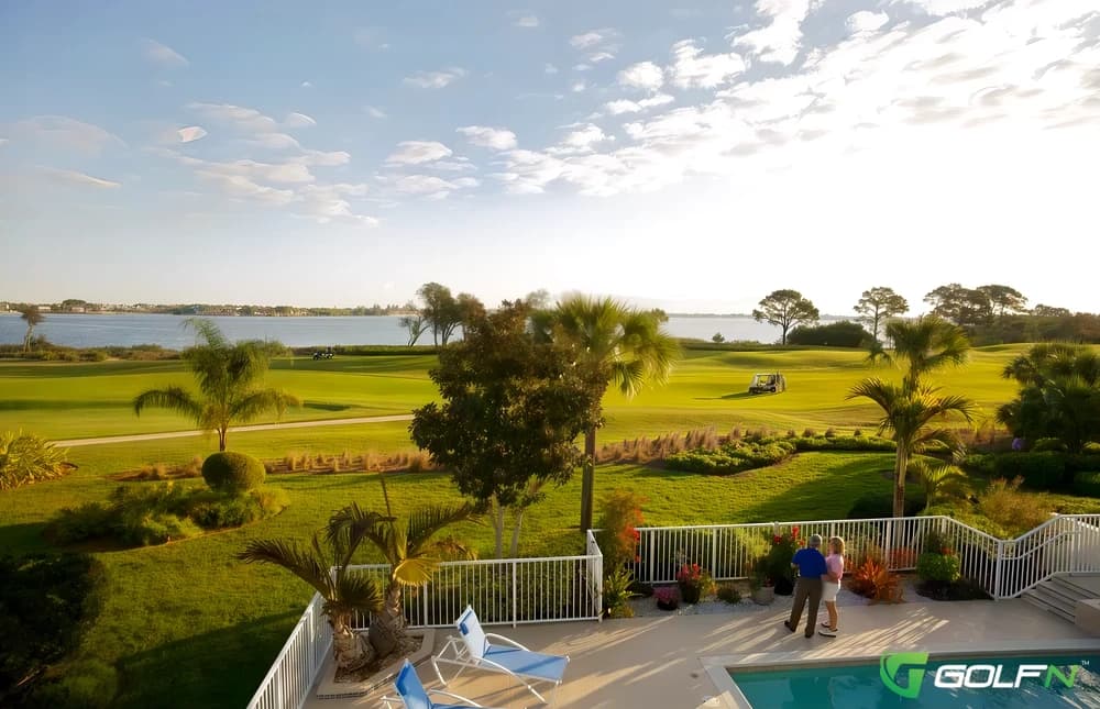 River Ridge - Harbour Ridge Yacht & Country Club in Palm City, Florida — private, 36-hole golf course, designed by P. B. Dye (1989)