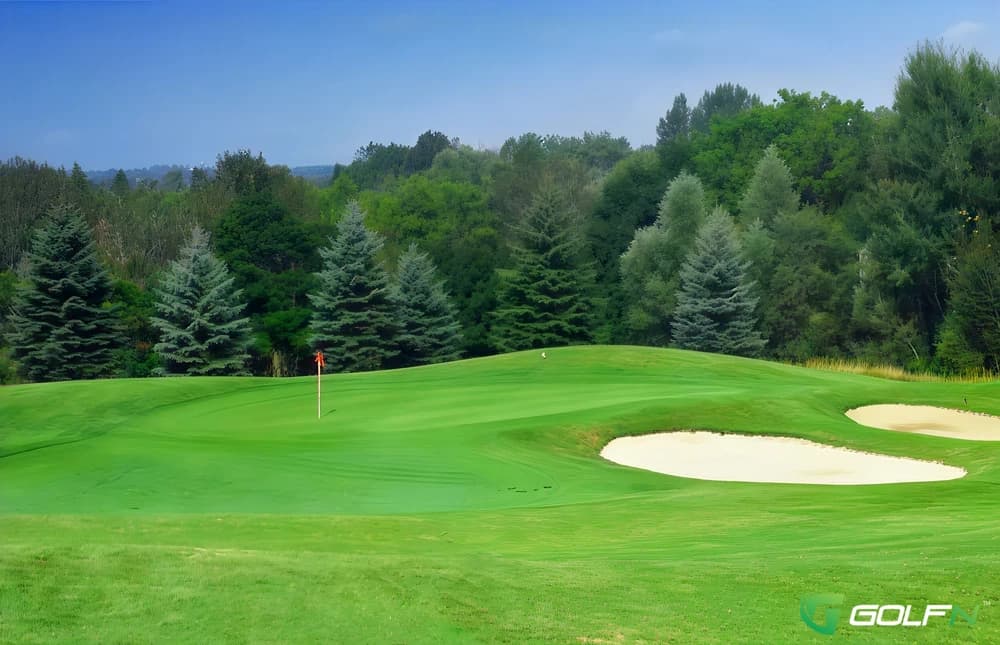Canterbury Common Golf Club in Port Perry, Ontario — public, 9-hole golf course, designed by Doug Carrick