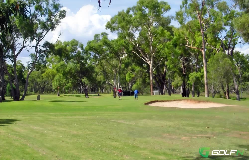 Clifton Golf Club in Ryeford, Queensland — semi-private, 18-hole golf course, designed by Ross Watson (1980)