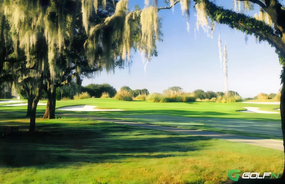 Bloomingdale Golfers Club in Valrico, Florida — semi-private, 18-hole golf course, designed by Ron Garl (1983)