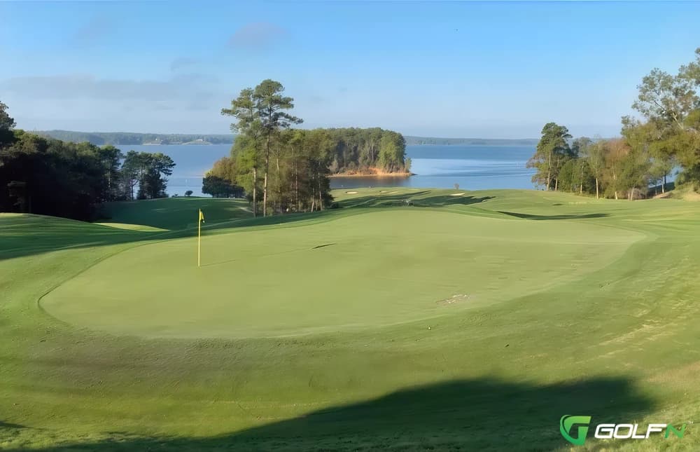 Cypress Bend Resort in Many, Louisiana — resort, 18-hole golf course, designed by Dave Bennett