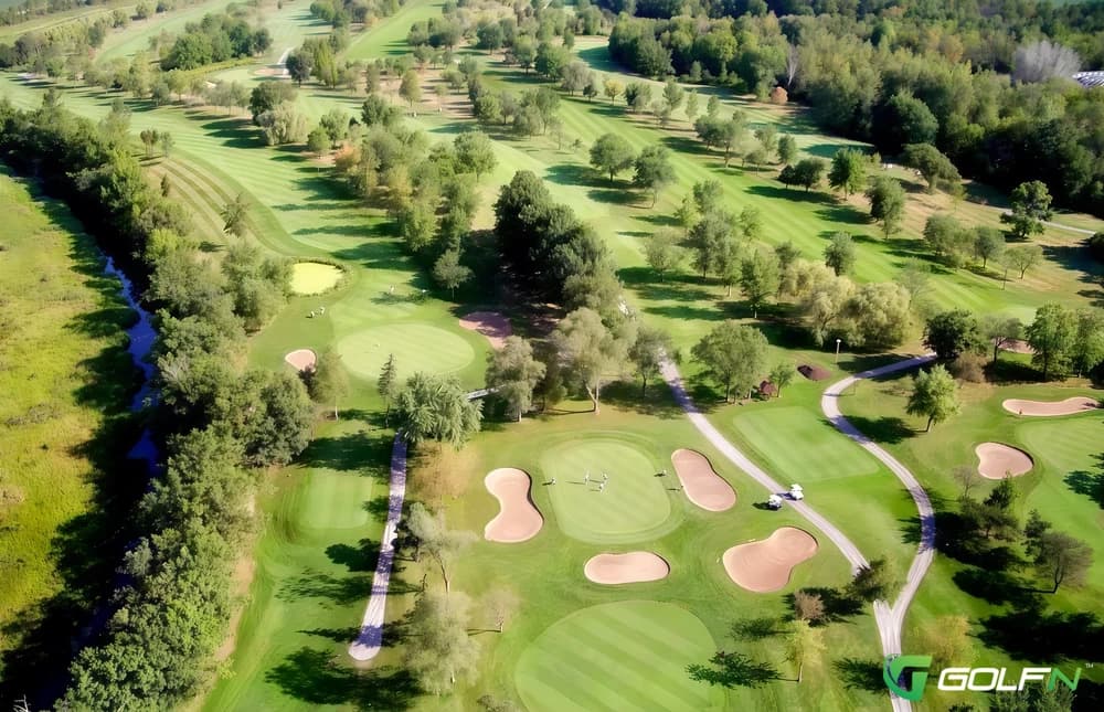 Willodell Golf Club Of Niagara in Niagara Falls, Ontario — semi-private, 18-hole golf course