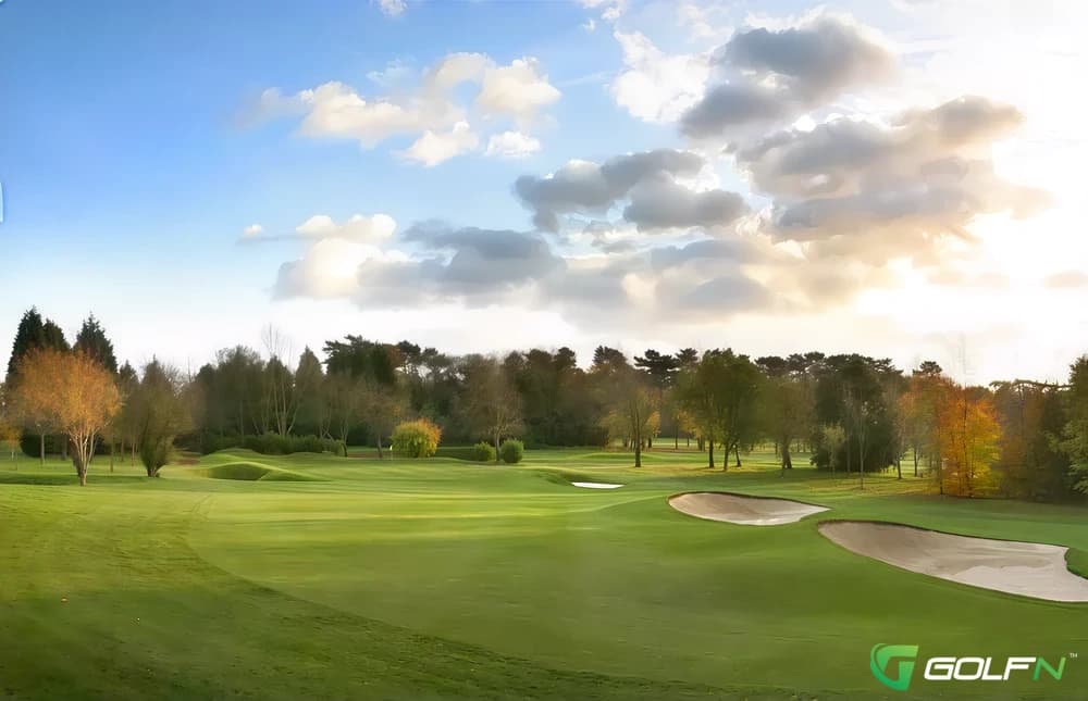 Woodcote Park Golf Club Ltd in Coulsdon, England — semi-private, 18-hole golf course