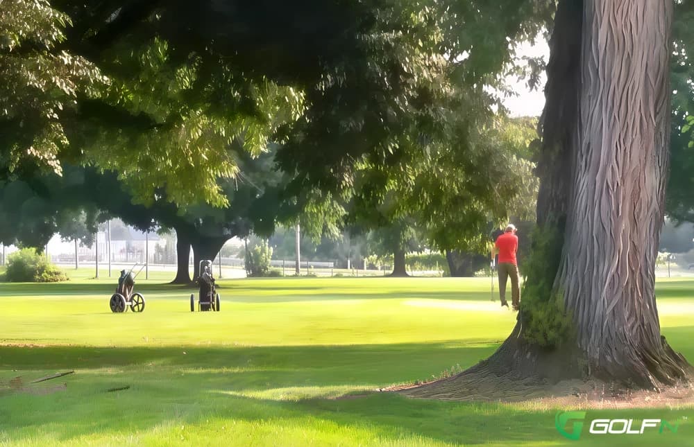 Red Arrow Golf Club in Kalamazoo, Michigan — public, 9-hole golf course
