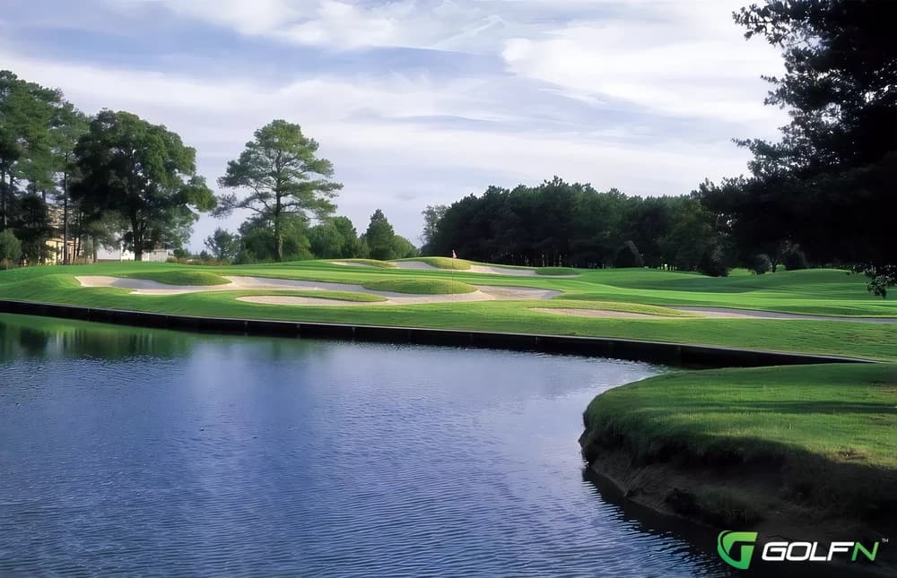 Orchid Island Golf & Beach Club in Vero Beach, Florida — private, 18-hole golf course