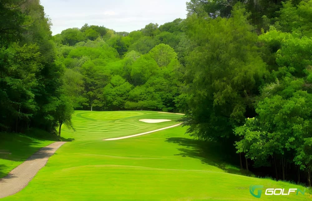 Sharon Woods Golf Course in Cincinnati, Ohio — public, 18-hole golf course, designed by William Diddel (1938)