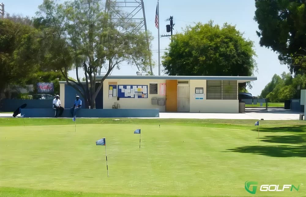 Maggie Hathaway Par 3 Golf Course in Los Angeles, California — public, 9-hole golf course
