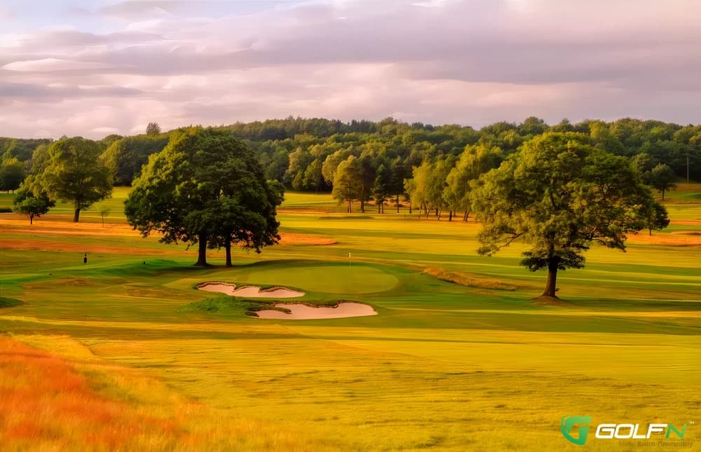 Winter Course-Huddersfield Golf Club in Huddersfield , England — private, 18-hole golf course, designed by Tom Dunn (1891)